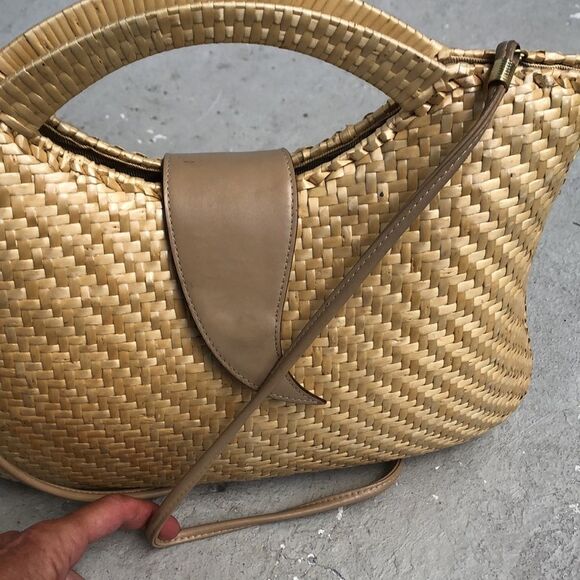 Vintage Impulse by Sharif  - Picture 11 of 11